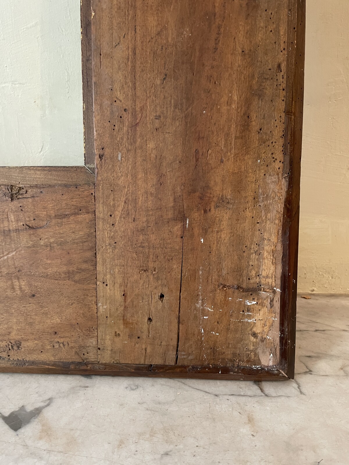 Carved frame in the Neo-Renaissance style