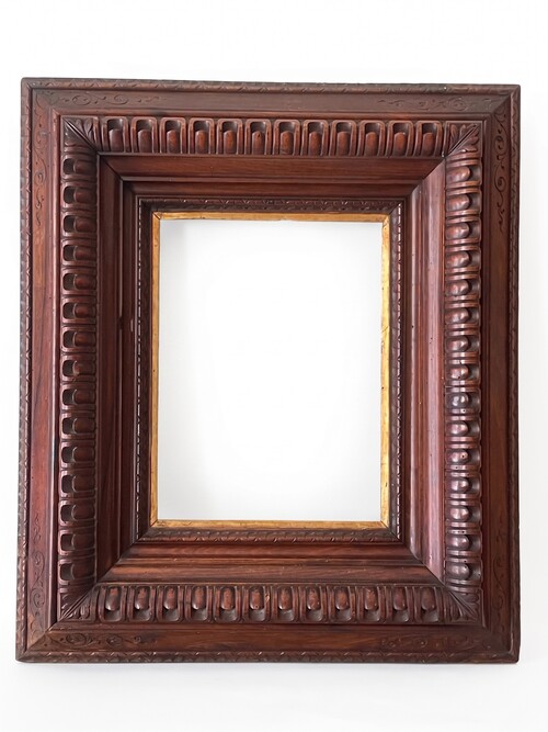 Carved frame in the Neo-Renaissance style