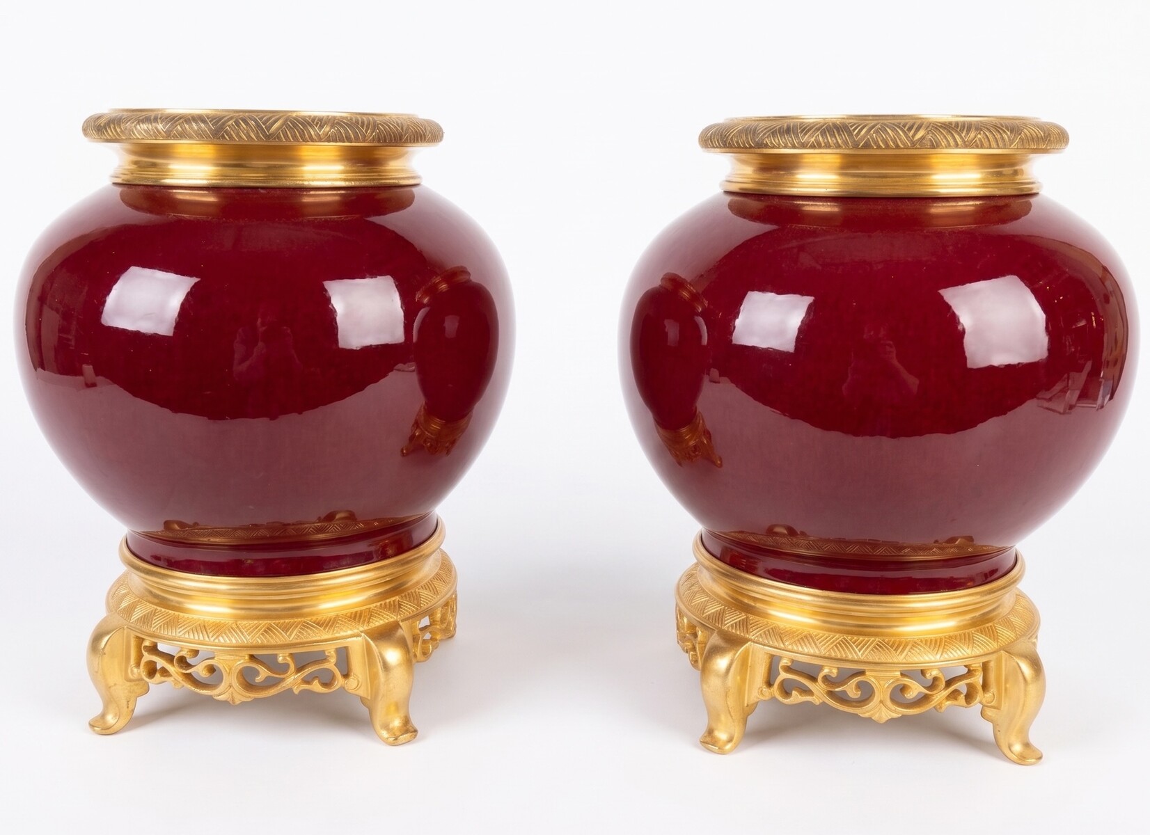 Édouard Enot, Paris. Pair of signed mounted vases in the Chinese taste