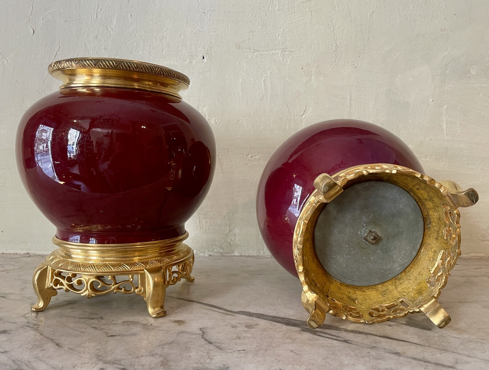 Édouard Enot, Paris. Pair of signed mounted vases in the Chinese taste