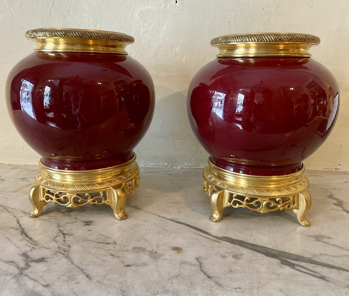 Édouard Enot, Paris. Pair of signed mounted vases in the Chinese taste