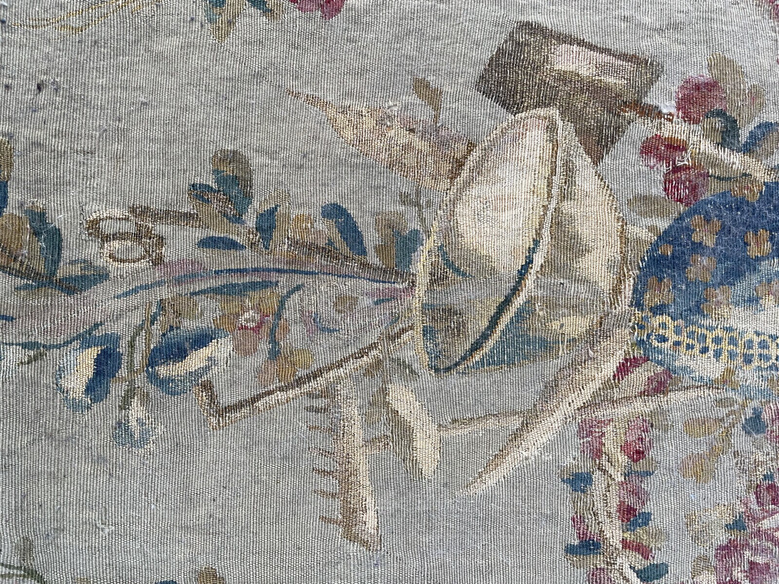 Large six-feet finely carved Louis XVI style bench covered with 18th century tapestry.