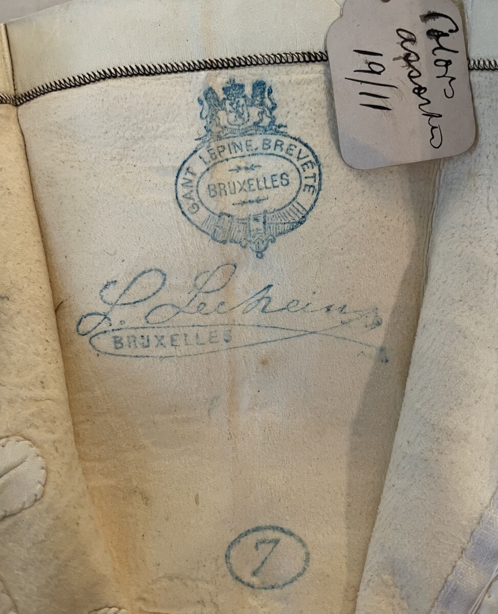 Lépine in Brussels, Important collection of gloves