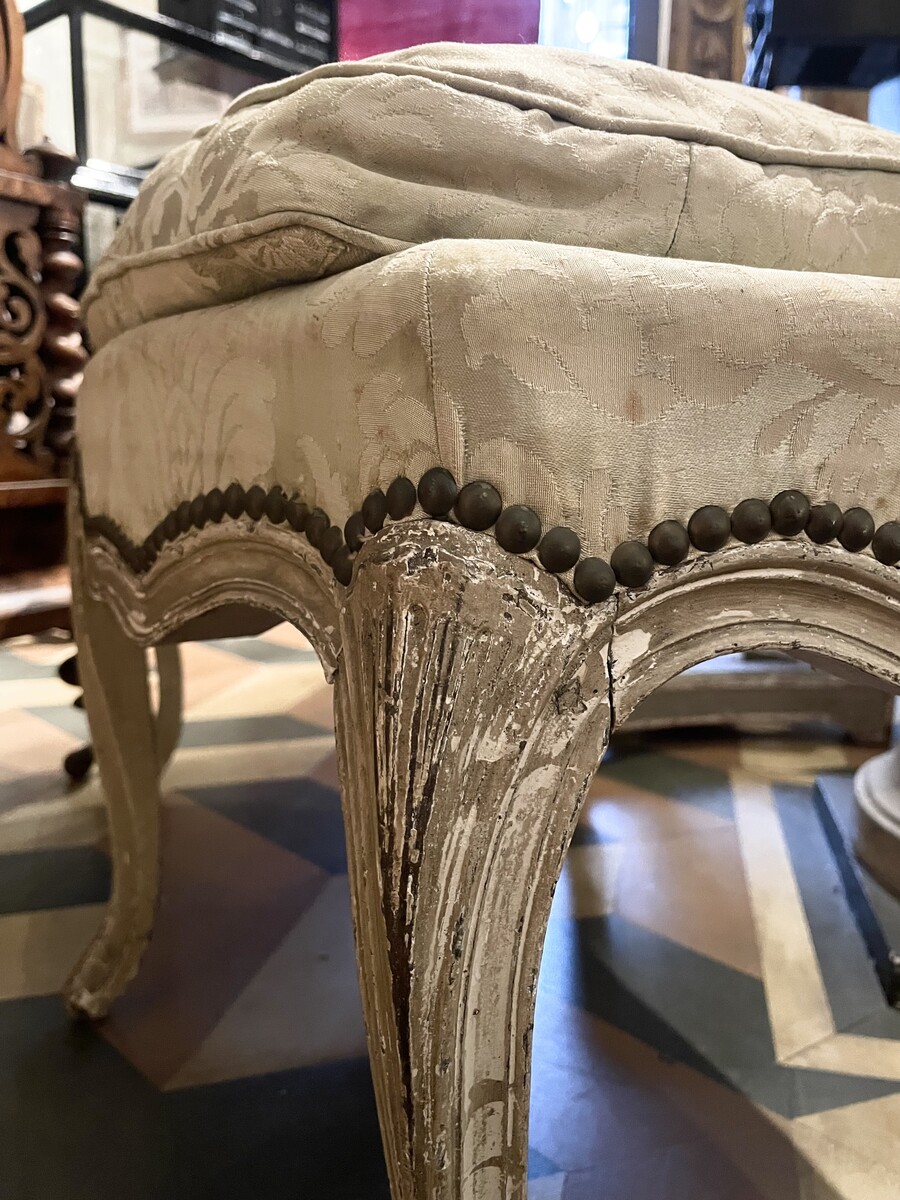 Louis XV style bench