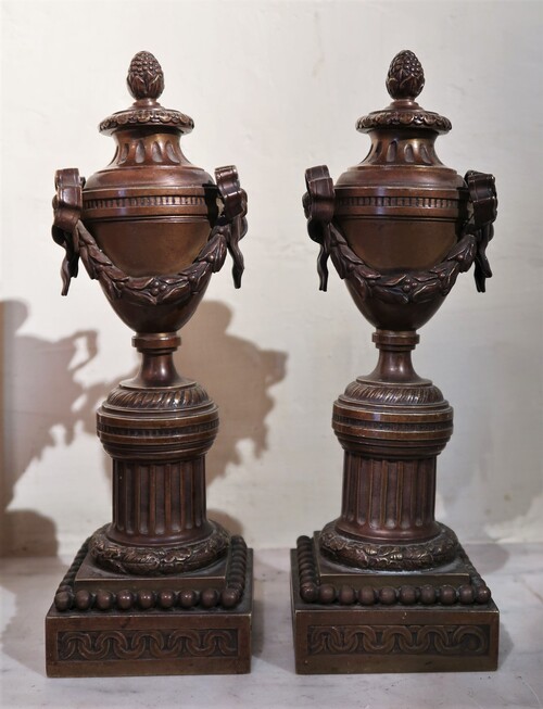 Pair of cassolette candelholders