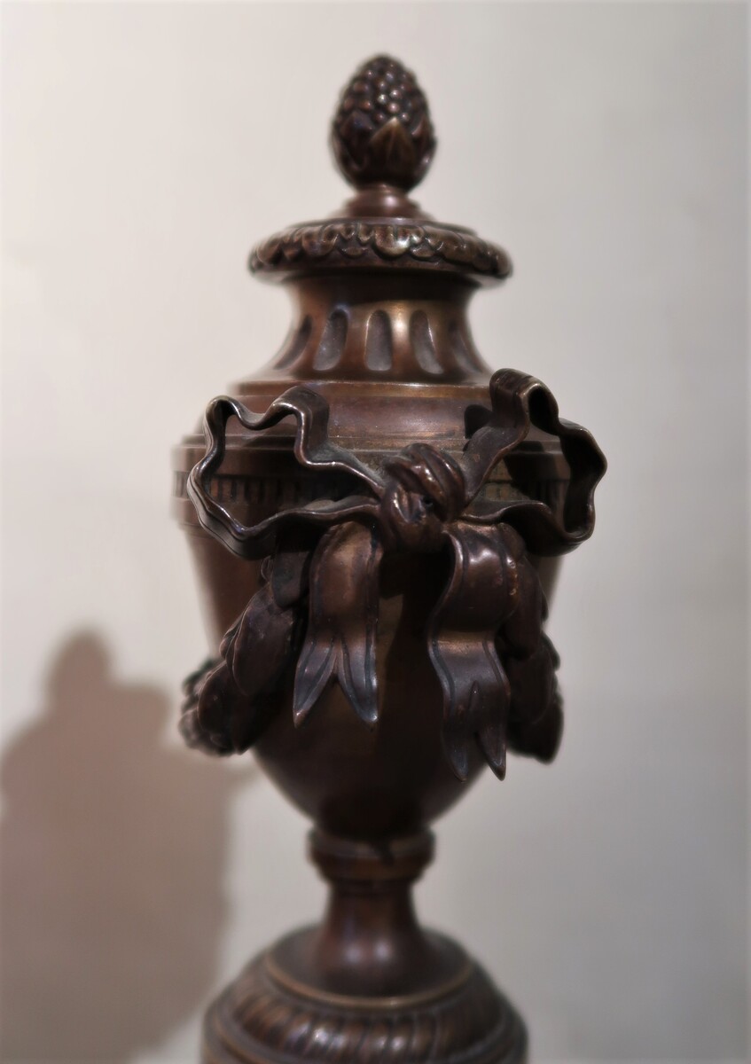 Pair of cassolette candelholders