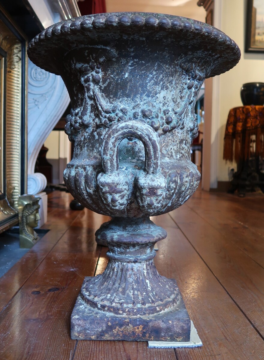 Pair of Medicis Vases