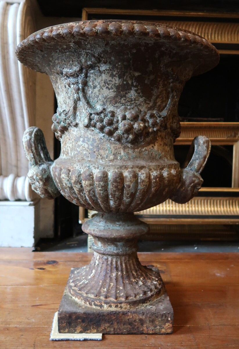 Pair of Medicis Vases