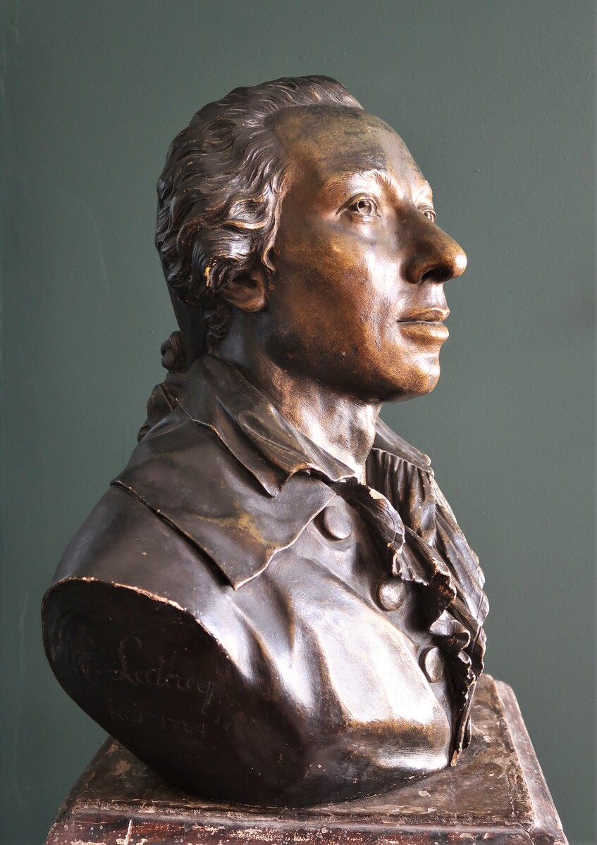 Terracota bust by François Joseph Leclercq, 1784